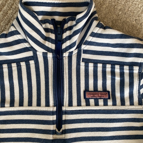 Vineyard Vines shep pullover, lightweight; size XS - Picture 2 of 4